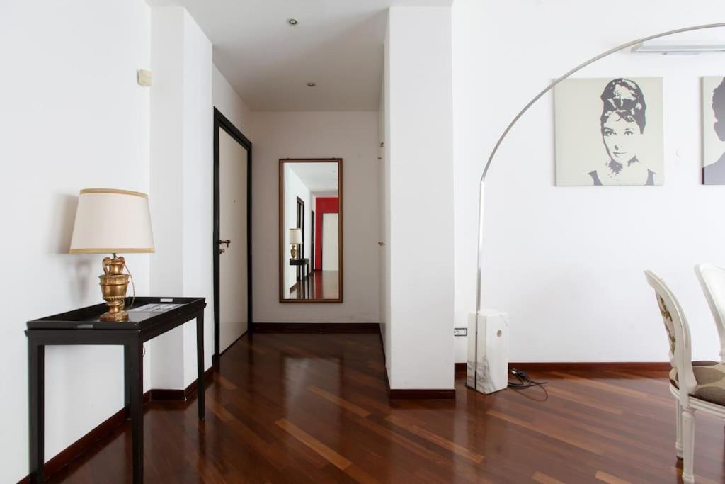 Hacca Collection - Porta Venezia 3br Milan